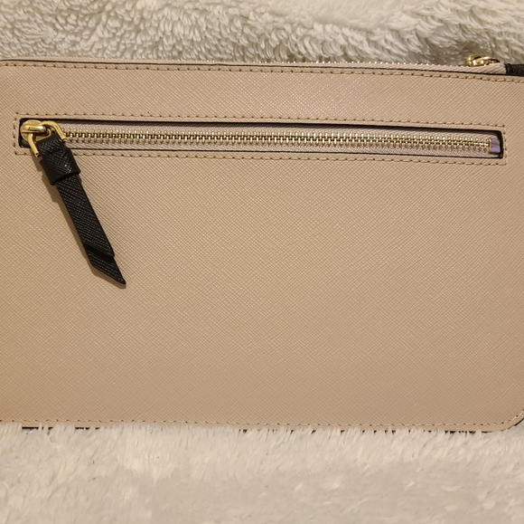 Kate Spade L-zip slim wristlet - Picture 2 of 3